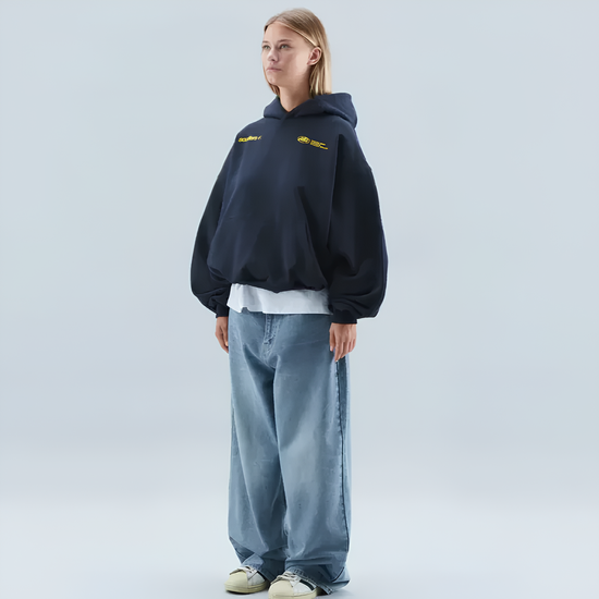 Bénéficiez de 70 % de réduction sur le Sweat à Capuche With Love aujourd'hui seulement 💕