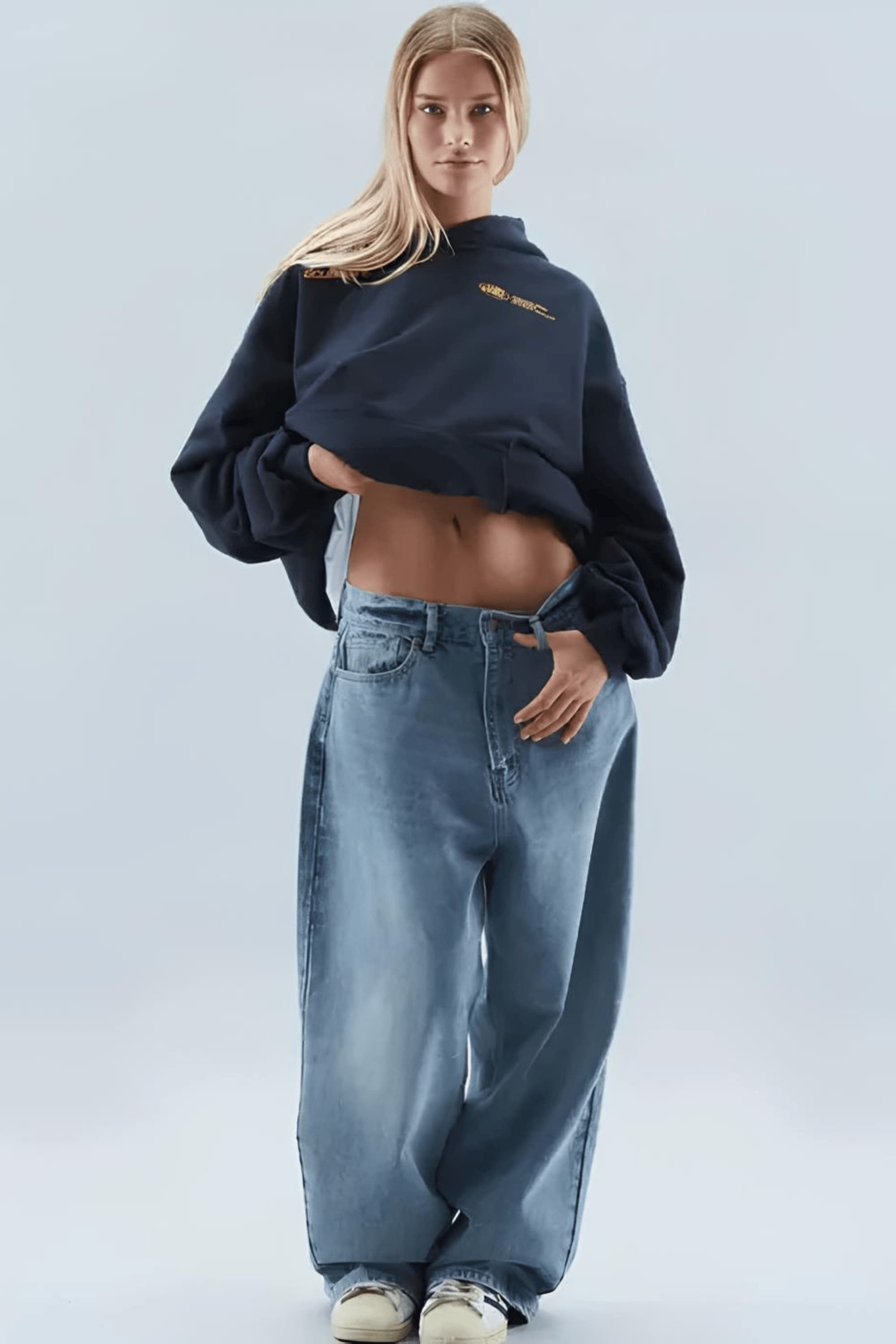 Bénéficiez de 70 % de réduction sur le Sweat à Capuche With Love aujourd'hui seulement 💕