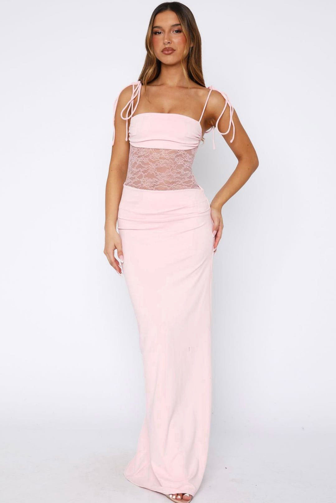 Elegant Maxi Dress with Lace Details